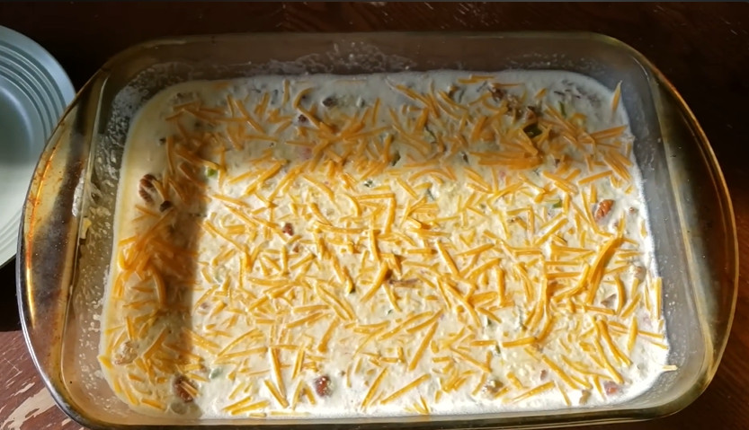 Aunt Myrnas Party Cheese Salad Recipe serving