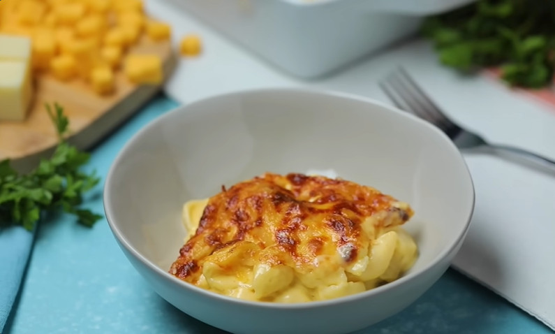 Chef Johns Macaroni And Cheese serving