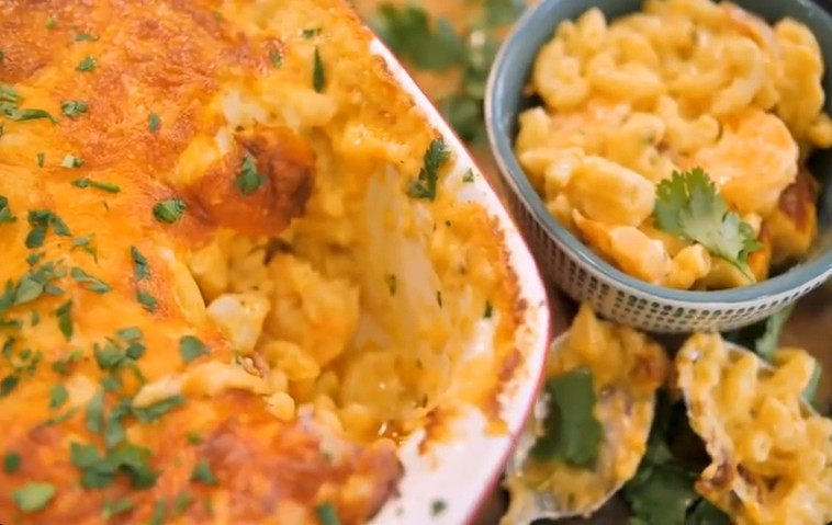 Darius Cooks Mac And Cheese Recipe