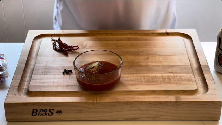 El Pato Tomato Sauce Recipe