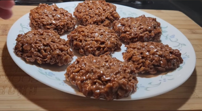 No Bake Rice Krispie Cookies Recipe