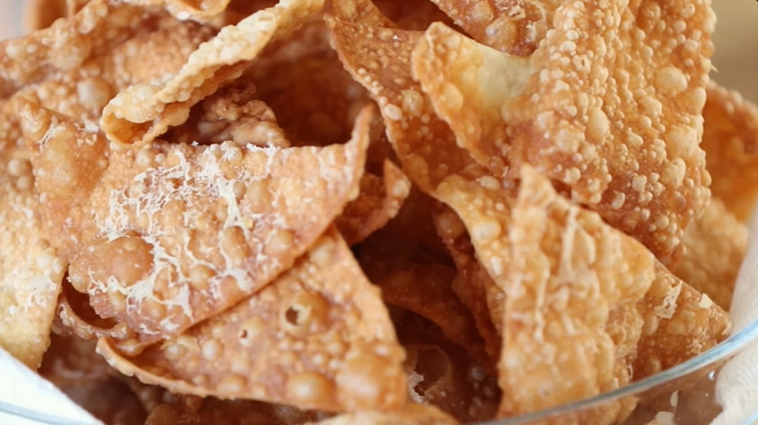 Yard House Poke Nachos 